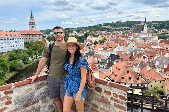 Private UNESCO Český Krumlov Trip from Prague with Local Guide - The viewpoint and two hours to make the town your own