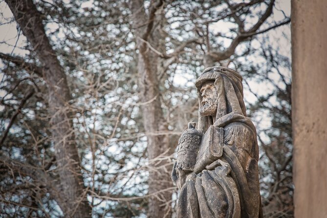 Psychiatric Hospital & Abandoned Cemetery - Who Will Enjoy This Walk