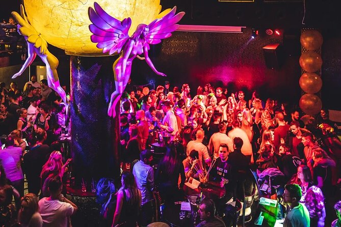 PUB CRAWL IN PRAGUE | Admission Ticket - The final club party and rooftop setting