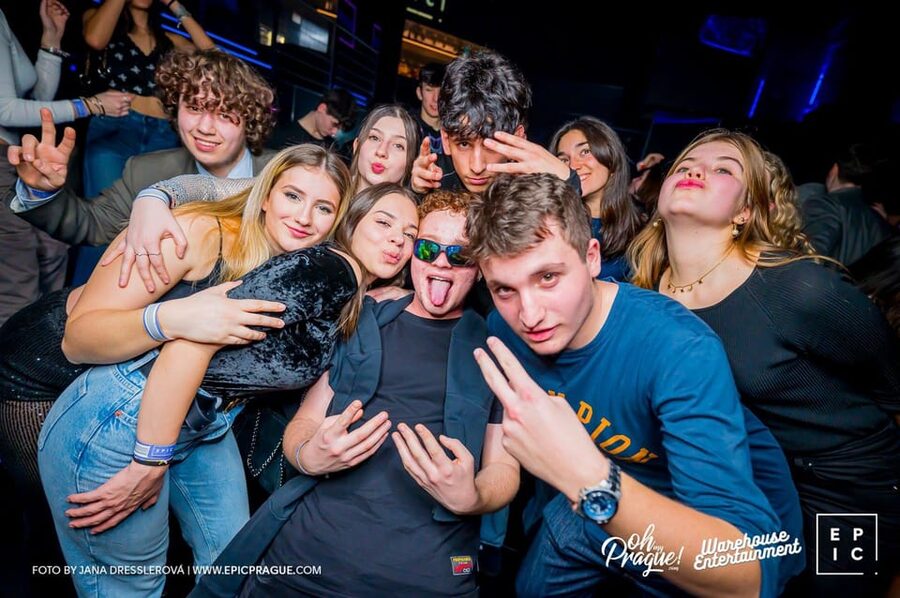 Pub Crawl with Shots and Night Club I Prague - Finishing at Epic Prague