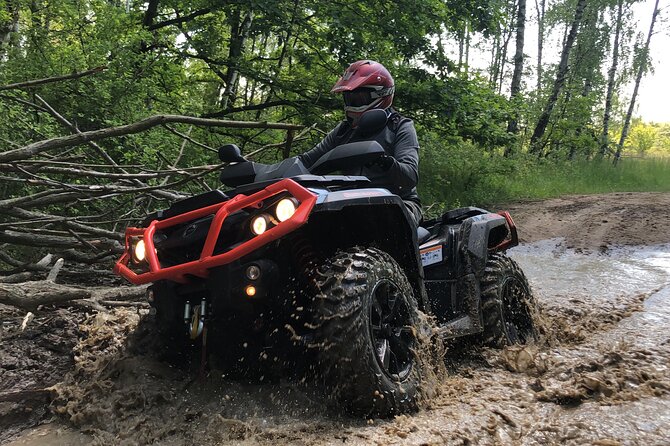 Quad ride adventure Prague - The instruction before the one-hour ride