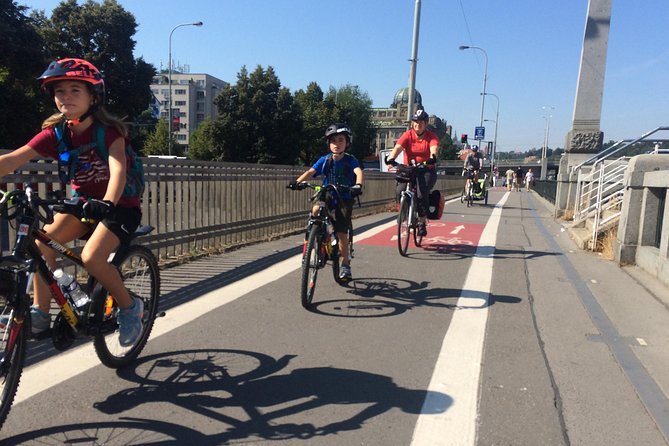 River & Park Bike Tour to Troja Chateau (Private small groups) - Ending with a Czech beer
