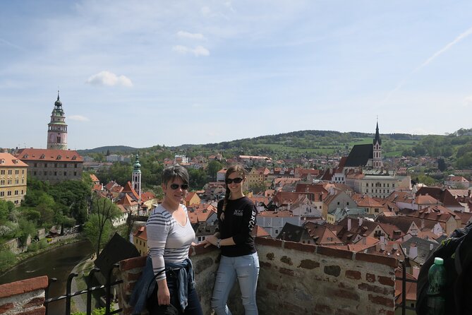 Scenic Private Transfer from Prague to Vienna or Vienna to Prague - The pickup is the real time saver