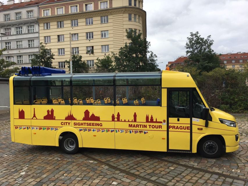 Short city tour by bus - 1 hour - What this Prague bus tour is really for
