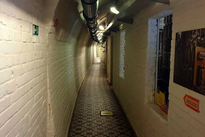 Skip the Line: 10-Z Bunker Entrance Ticket in Brno - The door from the cell of death