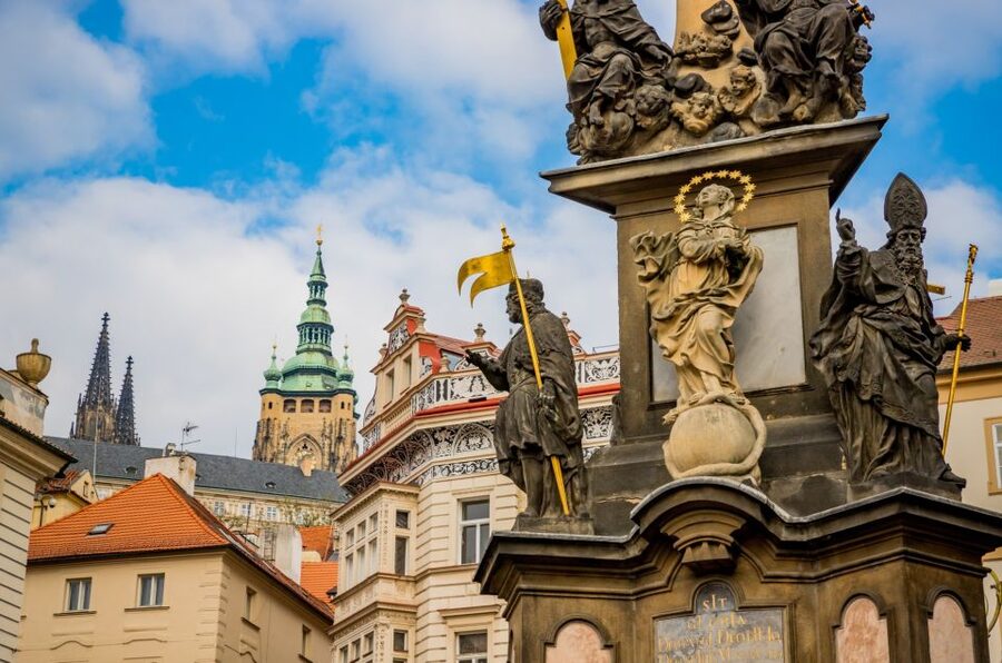 Skip-the-line Lobkowicz Palace Private Tour & Concert - The Music Archive and the concert choice