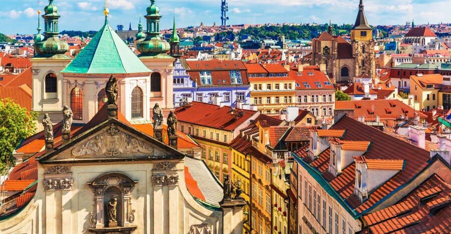 Skip-the-line Lobkowicz Palace Private Tour & Concert - Comparing the four tour options