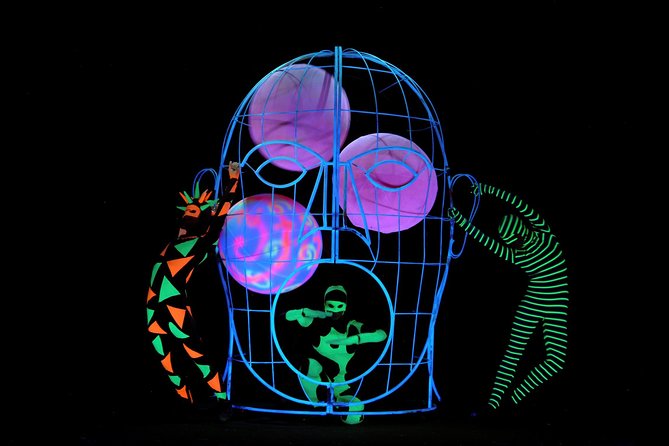 Skip the Line: WOW Show Black Light Theater in Prague Ticket - Rain, snow, balloons, bubbles, and spiders