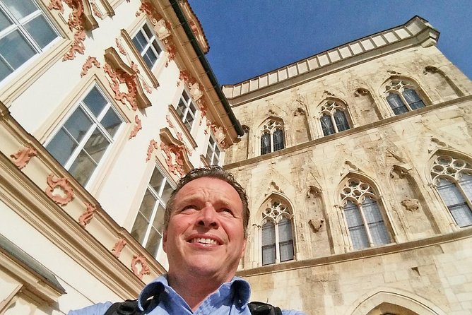 Small Group Prague Old Town and Jewish Quarter Walking Tour - Why this Prague walk feels different