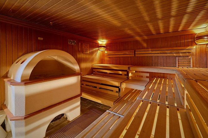 Small-Group Saxon Switzerland NP Easy Tour & Unlimited Thermal Baths - Why the easy format matters