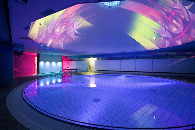 Small-Group Saxon Switzerland NP Easy Tour & Unlimited Thermal Baths - Guides, group size, and changes on the day