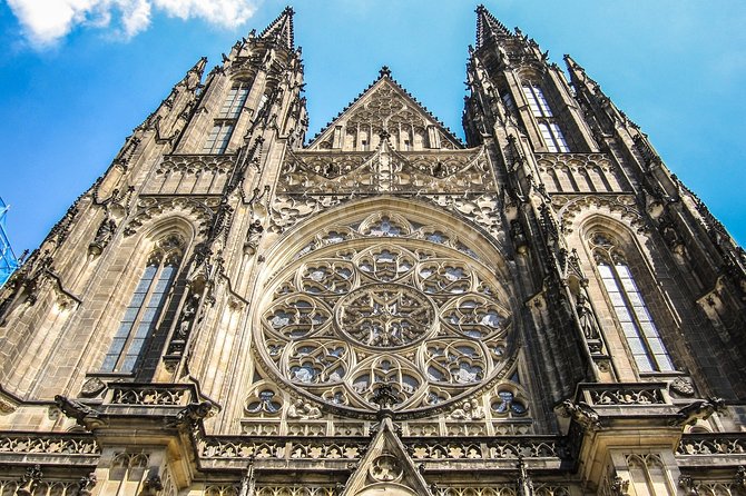 Small-Group Tour of Prague Castle with a local guide - What this Prague Castle tour actually covers