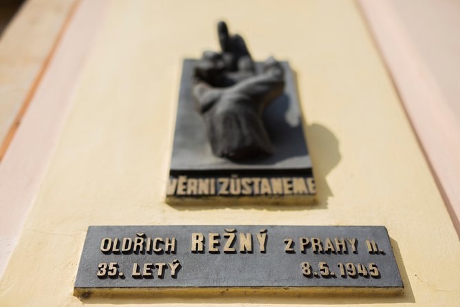 Small-Group World War 2 & Operation Anthropoid Tour in Prague - Starting in Old Town with Europe on the brink