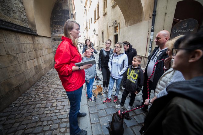 Small-Group World War 2 & Operation Anthropoid Tour in Prague - Petschek Palace and the cost of betrayal