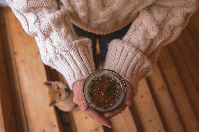 Soy Candles Workshop in Prague - Why the material choices matter