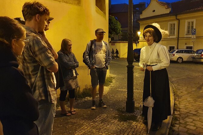 Telltale Ghost Tour - Starting on Old Town Square
