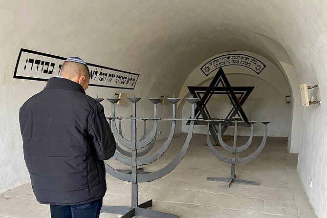 Terezin In-Depth Holocaust Tour From Prague's Center (max 7 pax) - Key points at a glance