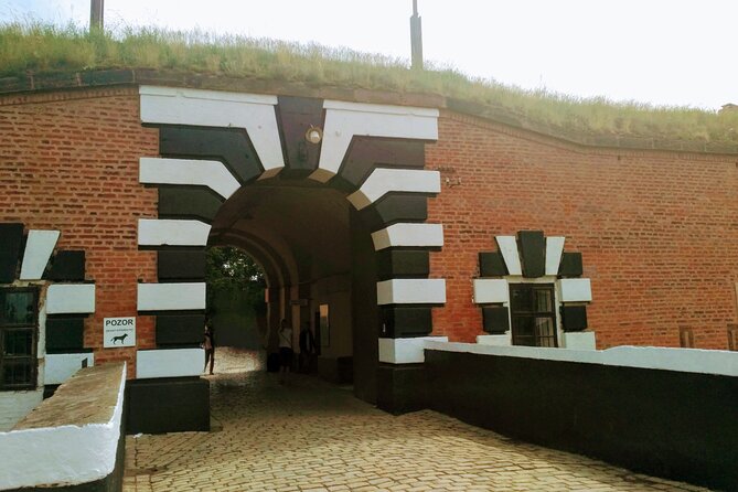 Terezin: Private Half-Day Tour from Prague - Climbing the Main Fortress walls