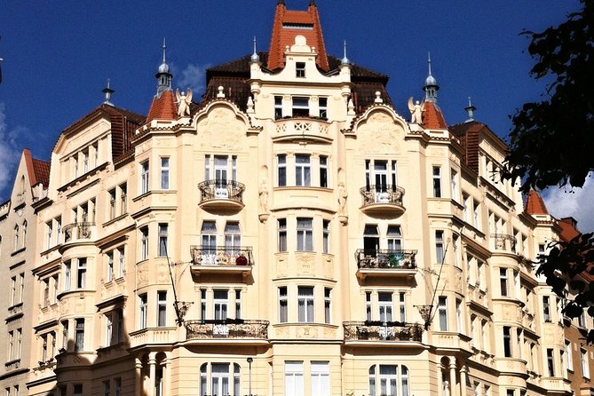 The Ultimate Prague History Tour - Museum Kampa and the art of František Kupka