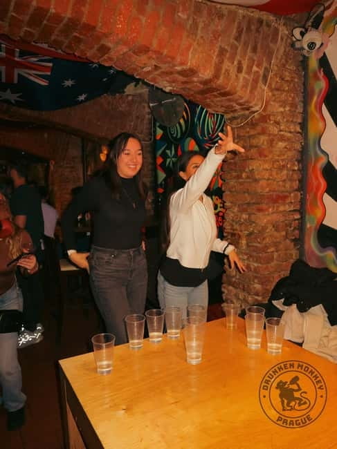 Ultimate Unlimited Beer Pong with Czech Beer - Arriving at Drunken Monkey in Prague 1