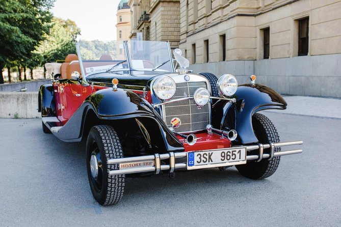 Vintage Cars Prague - Sightseeing Tour 90min / 1-6 pers. - The open-top car is fun, but weather changes everything