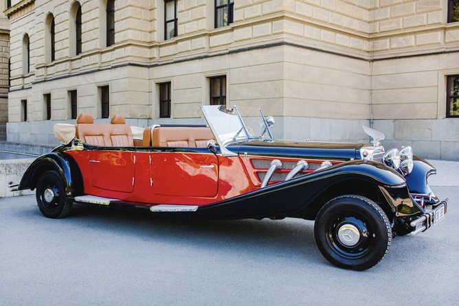 Vintage Cars Prague - Sightseeing Tour 90min / 1-6 pers. - How to get the most from the 90 minutes