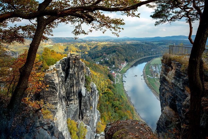 VIP Best Reviews: Bohemian & Saxon Switzerland from Prague - How hard is the walking?