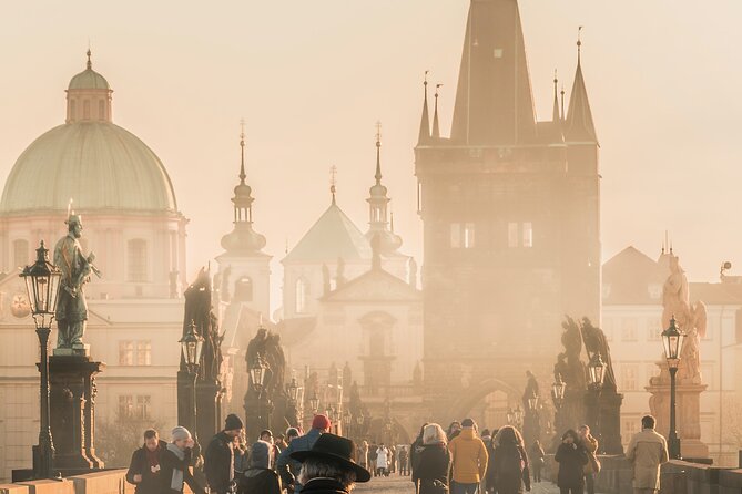 VIP Tour: Professional photos - You and Prague Best Monuments - A photo session built around Prague’s great views