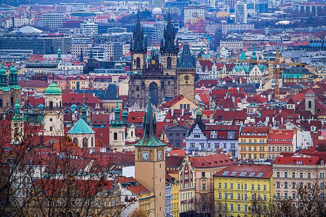 Walking through ages: 11th to 21st century, Prague flavoured - Charles Bridge, with time to look up