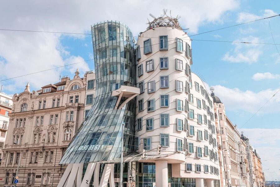 Walking tour of Prague in French : Nové Město - Na Příkopě and Republic Square