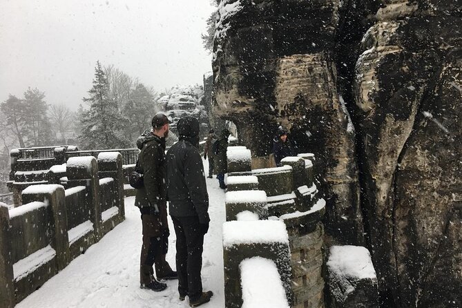 Winterland Tour to Bohemian and Saxon Switzerland from Prague - Guide service and the small-group advantage